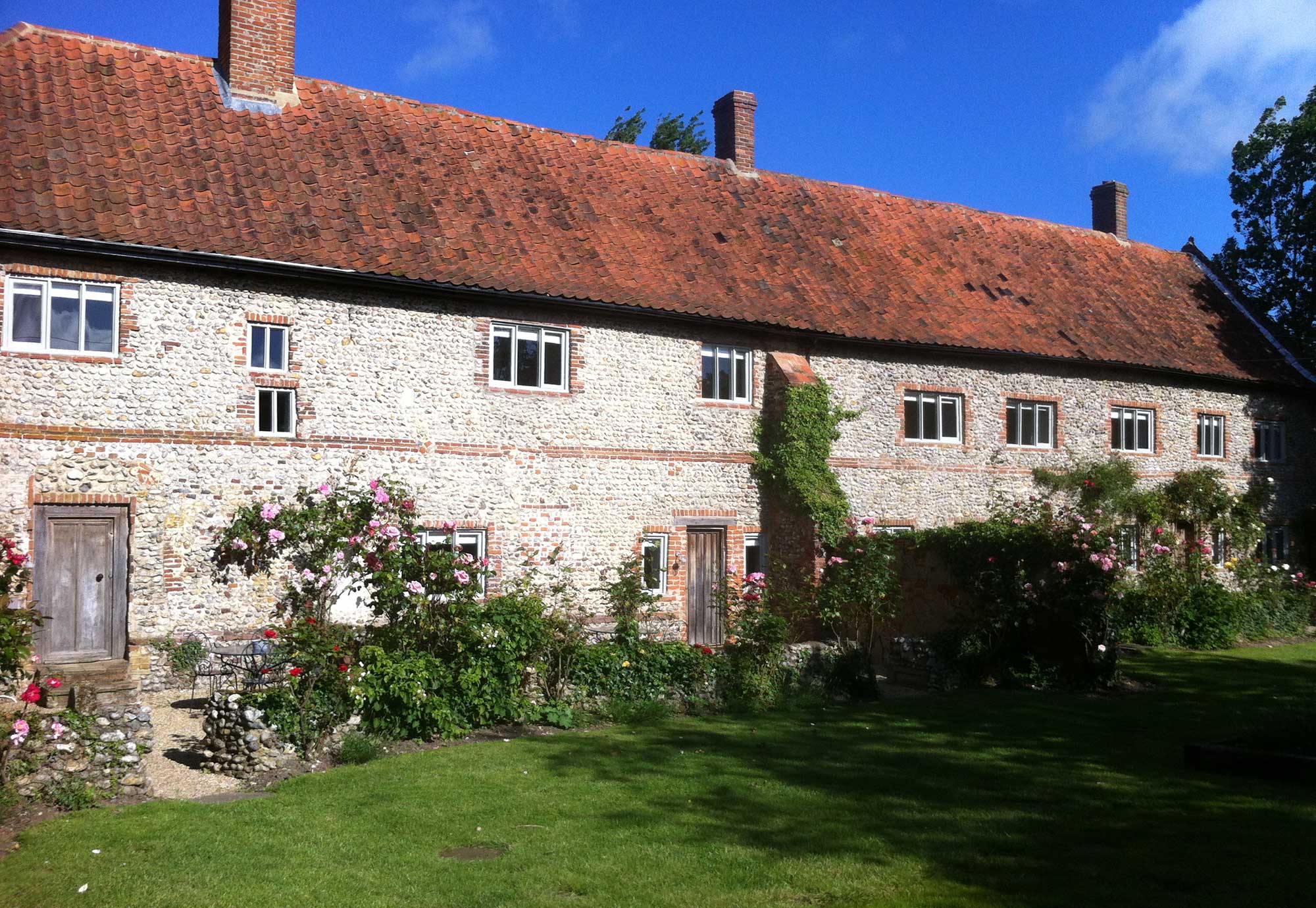 Sky cottage banner 07
